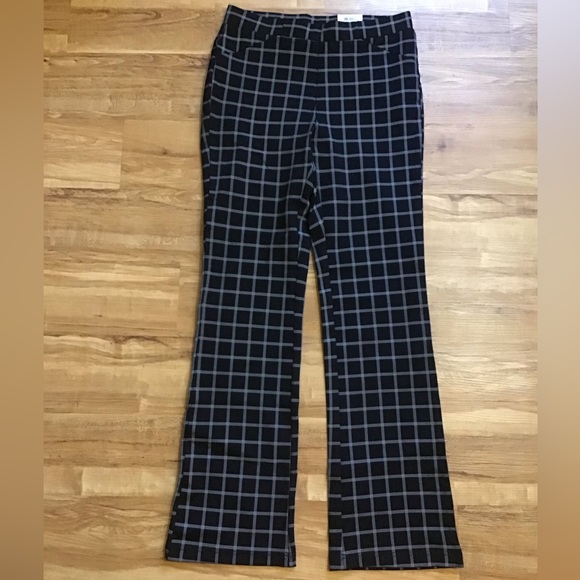 NWT Women’s Plaid Ponté-Knit Boot-Cut Pull-On Pants - Picture 5 of 16